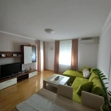 Jana Apartamento